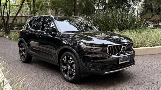 VOLVO XC40 1.5 T5 RECHARGE INSCRIPTION GEARTRONIC VOLVO XC40 1.5 T5 RECHARGE INSCRIPTION GEARTRONIC